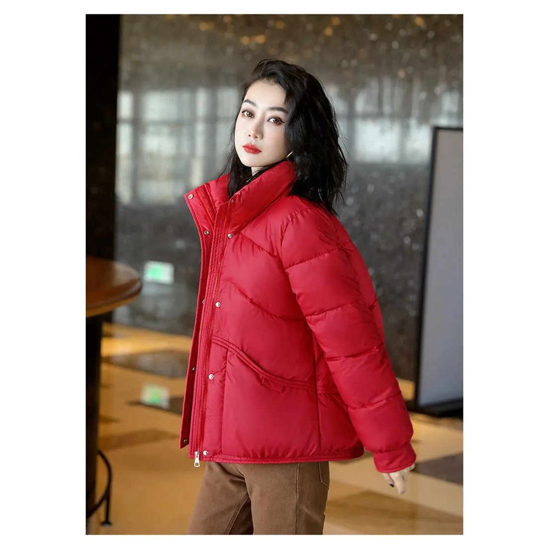 Lightweight Cropped Stand-Up Collar Windproof Puffer Jacket