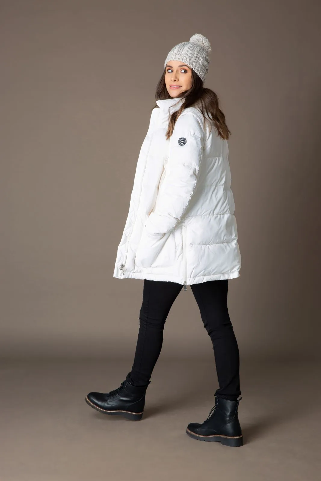 Yest - Off-White Puffer