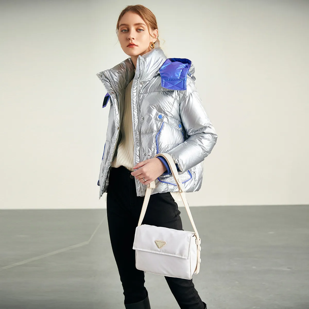 Zip-Up Cropped Waterproof Down Jacket